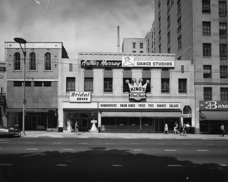 King's Food Host, 1970
